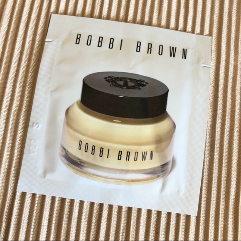 TRAVEL/SAMPLE SIZE (Sample Sachet) BOBBI BROWN Vitamin Enriched Face Base 1.5ml